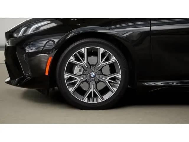 2026 BMW Coupe xDrive