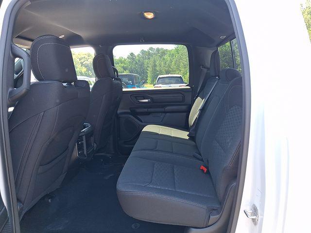 2026 Ram 1500 Express Crew Cab 4x4 5'7" Box