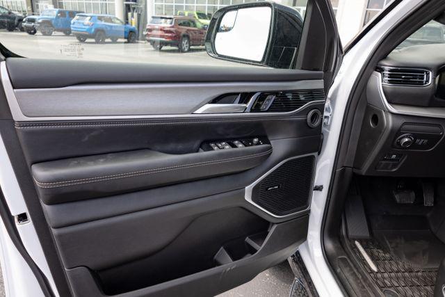 2026 Jeep Grand Wagoneer Upland