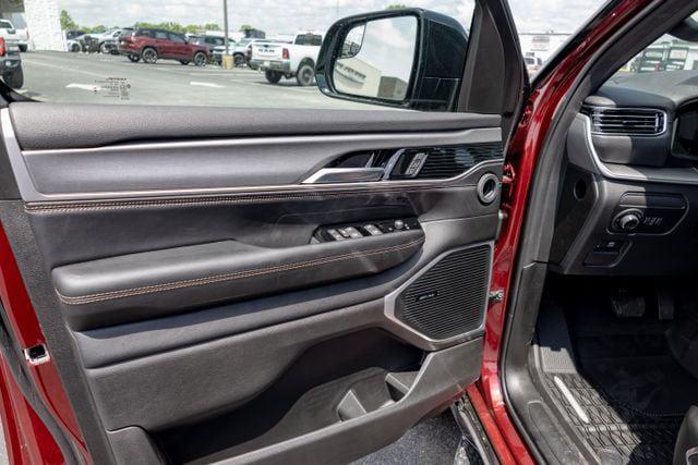 2026 Jeep Grand Wagoneer Upland