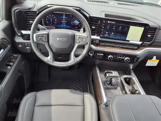 2026 Chevrolet Silverado 1500 4WD Crew Cab Short Bed LT Trail Boss