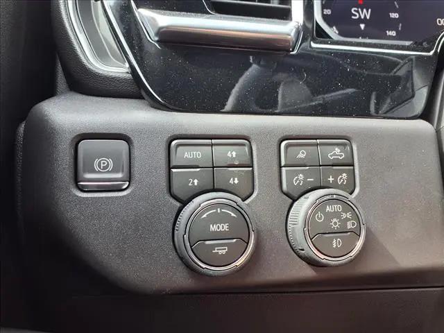 2026 Chevrolet Silverado 1500 4WD Crew Cab Short Bed LT Trail Boss