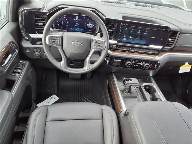 2026 Chevrolet Silverado 1500 4WD Crew Cab Short Bed LT Trail Boss