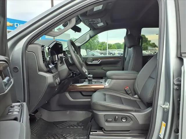 2026 Chevrolet Silverado 1500 4WD Crew Cab Short Bed LT Trail Boss