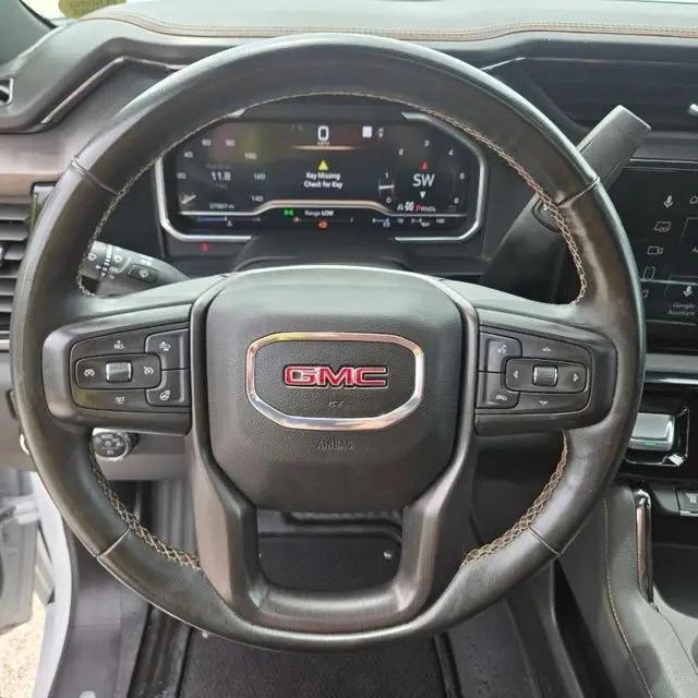 2024 GMC Sierra 2500HD 4WD Crew Cab Standard Bed AT4