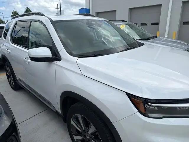 2023 Honda Pilot AWD Elite