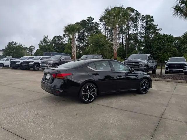 2024 Nissan Altima SR FWD