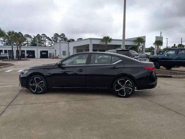 2024 Nissan Altima SR FWD