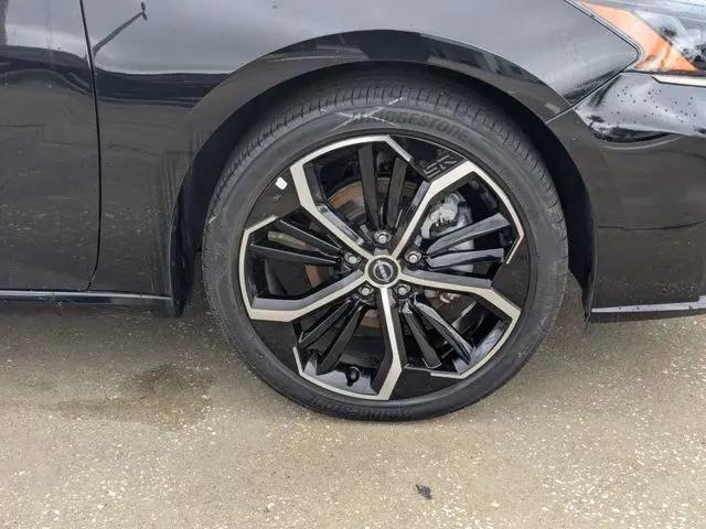 2024 Nissan Altima SR FWD
