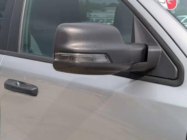2025 Ram 1500 Big Horn Crew Cab 4x4 5'7" Box