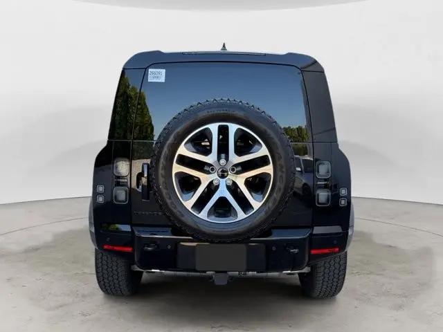 2026 Land Rover Defender P400 X-Dynamic SE