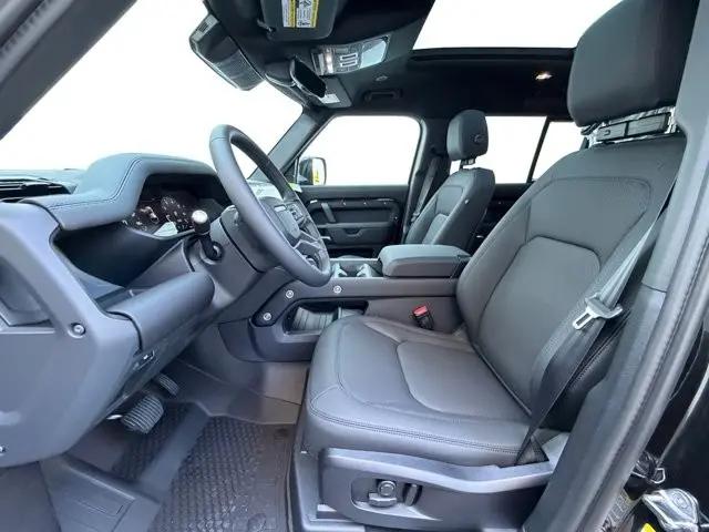 2026 Land Rover Defender P400 X-Dynamic SE