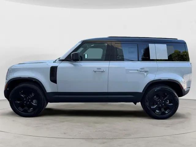 2026 Land Rover Defender P300 S