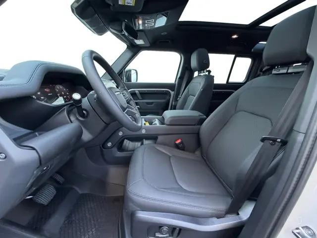 2026 Land Rover Defender P300 S