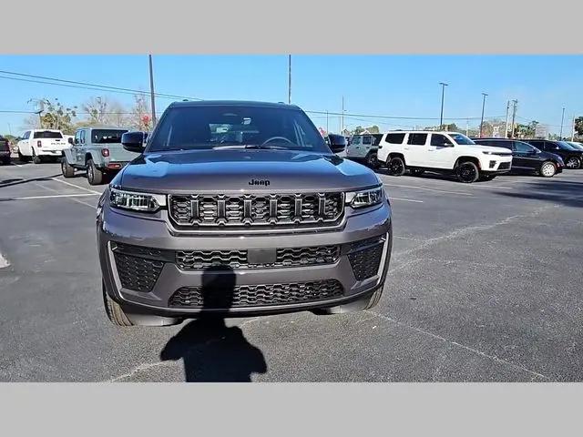 2026 Jeep Grand Cherokee Altitude 4x4