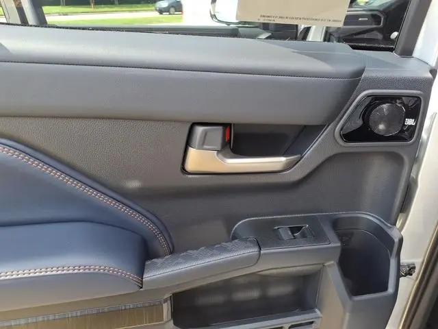 2026 Toyota 4Runner Platinum