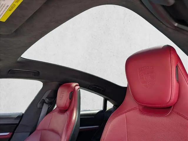 2022 Porsche Taycan 4S