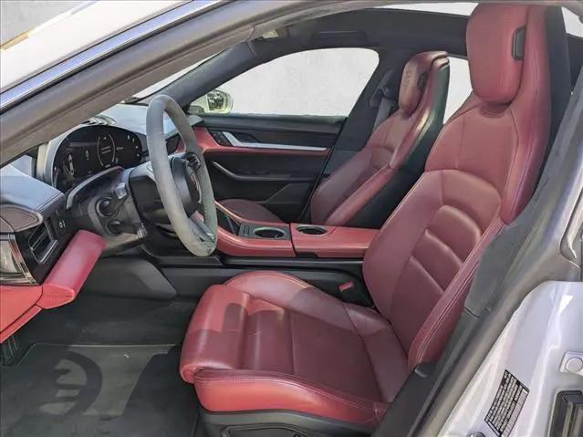2022 Porsche Taycan 4S