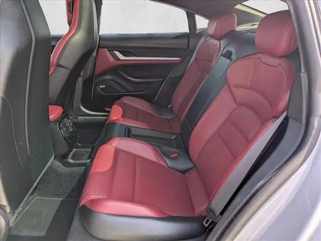 2022 Porsche Taycan 4S