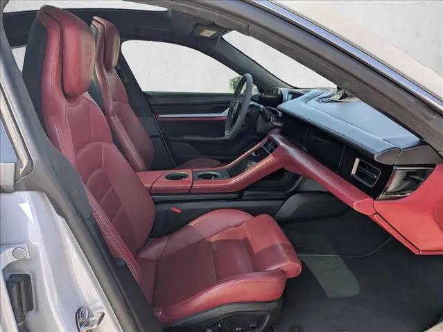2022 Porsche Taycan 4S