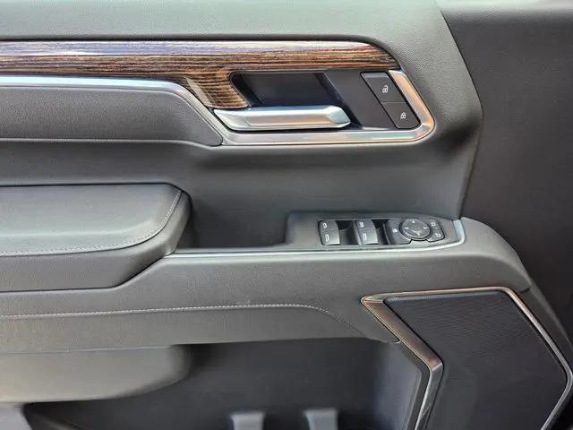 2026 GMC Sierra 1500 Crew Cab, Short Bed, Elevation, RWD