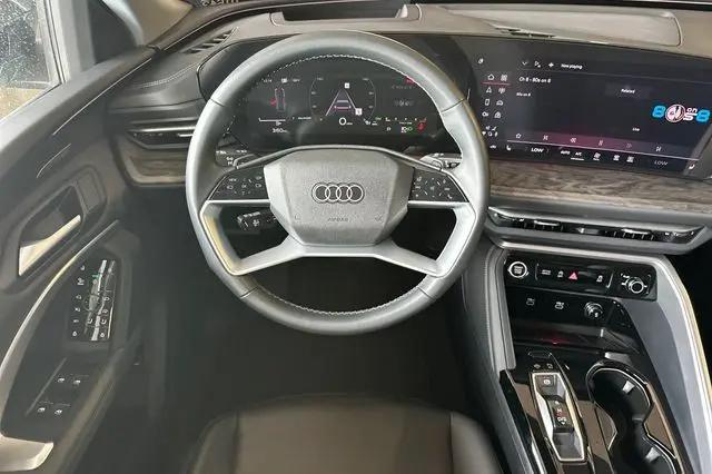2025 Audi Q5 Premium Plus TFSI quattro S tronic