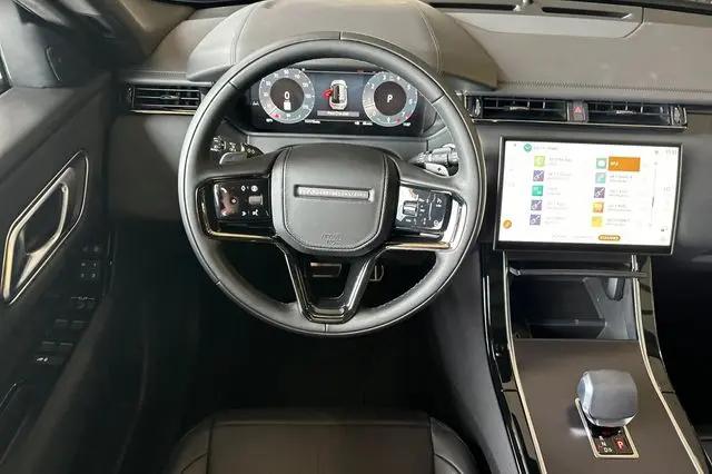 2026 Land Rover Range Rover Velar P250 Dynamic SE