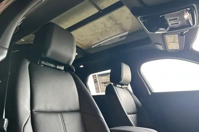 2026 Land Rover Range Rover Velar P250 Dynamic SE