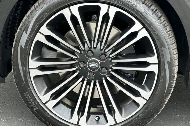 2026 Land Rover Range Rover Velar P250 Dynamic SE