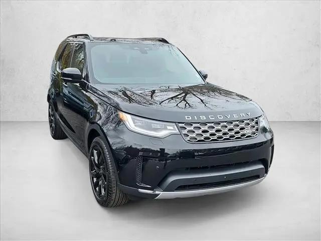 2025 Land Rover Discovery P300 S