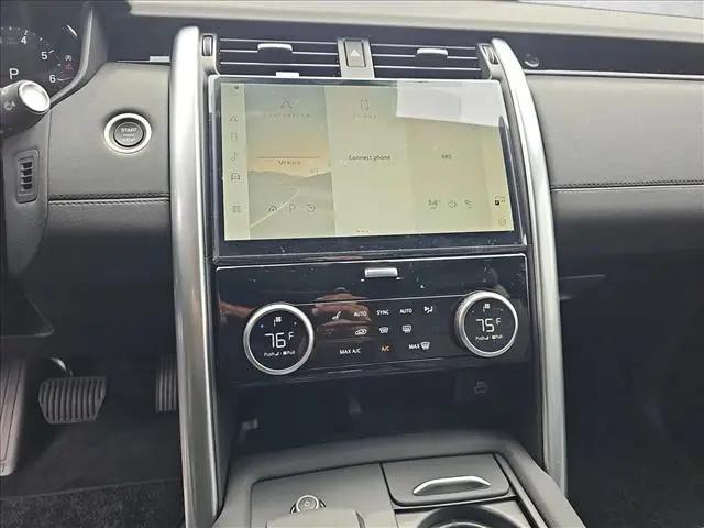 2025 Land Rover Discovery P300 S
