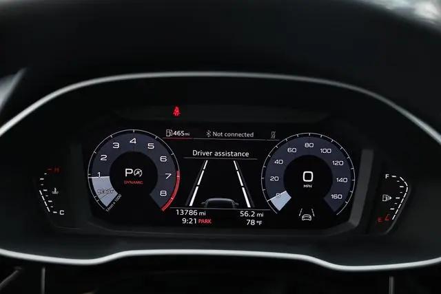 2025 Audi Q3 Premium 45 TFSI S line quattro Tiptronic