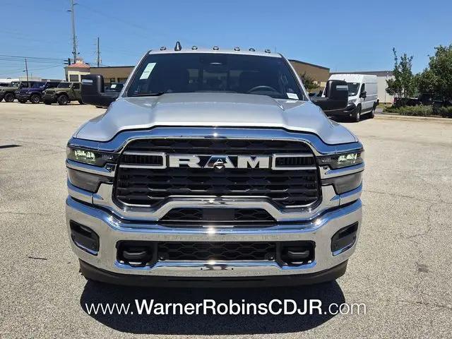 2026 Ram 3500 Tradesman Crew Cab 4x4 8 Box