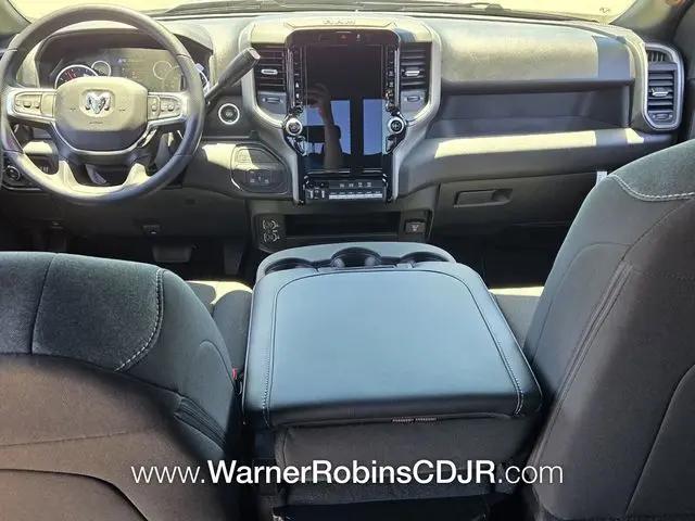 2026 Ram 3500 Tradesman Crew Cab 4x4 8 Box