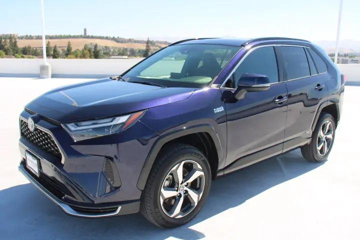 2024 Toyota RAV4 Prime SE