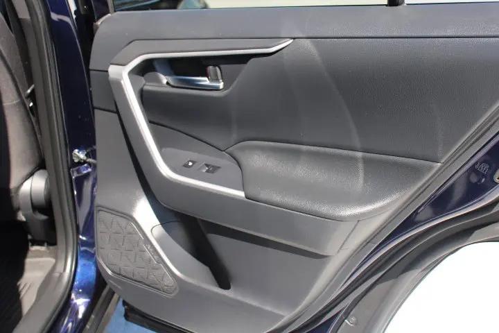 2024 Toyota RAV4 Prime SE