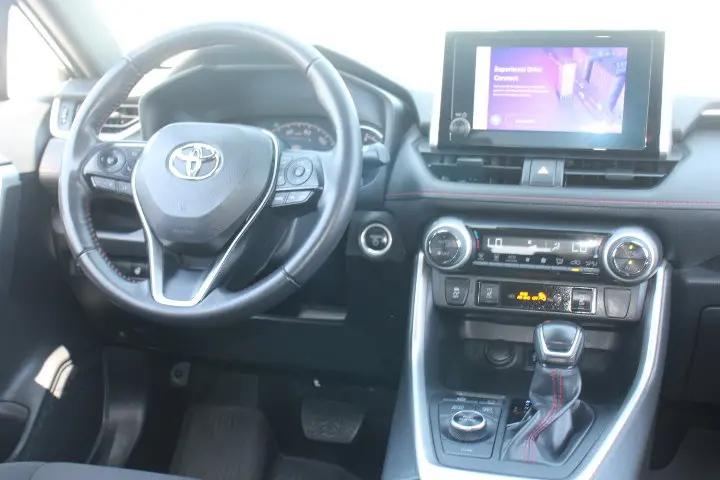 2024 Toyota RAV4 Prime SE