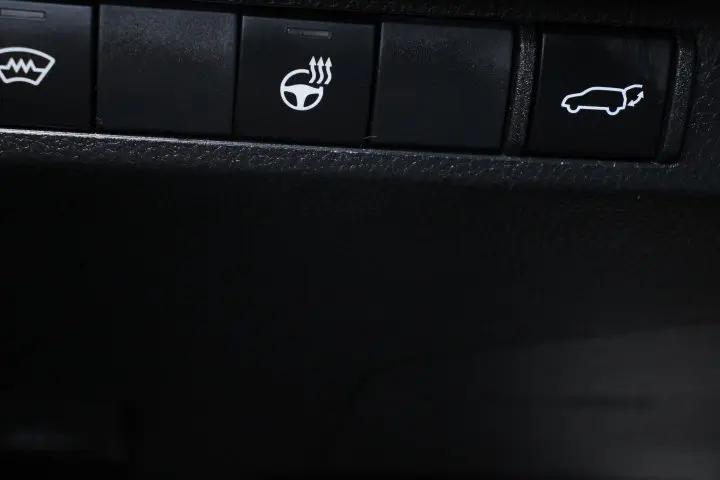 2024 Toyota RAV4 Prime SE