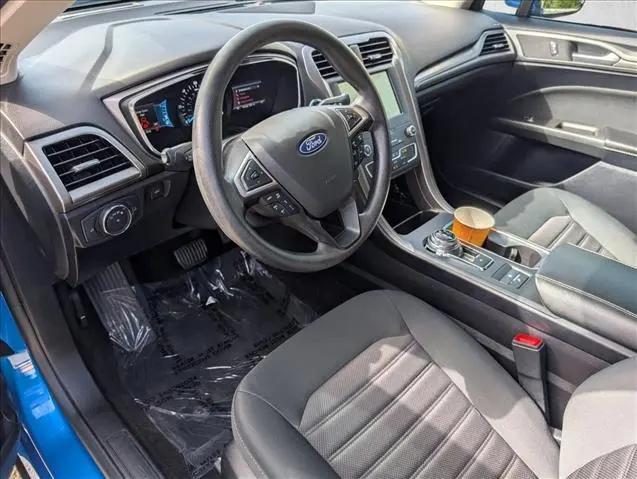 2020 Ford Fusion Hybrid SE