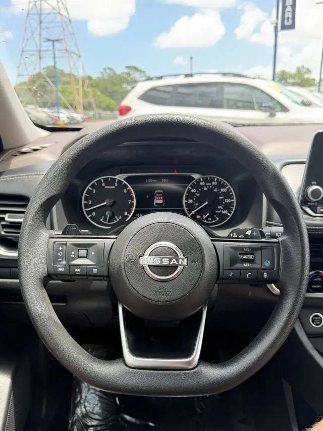 2023 Nissan Rogue SV Intelligent AWD