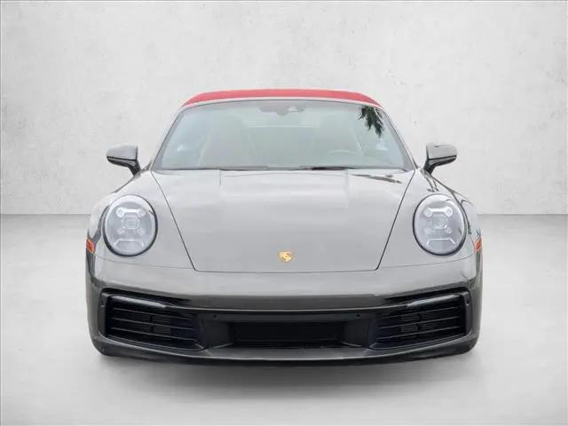 2021 Porsche 911 Carrera Cabriolet