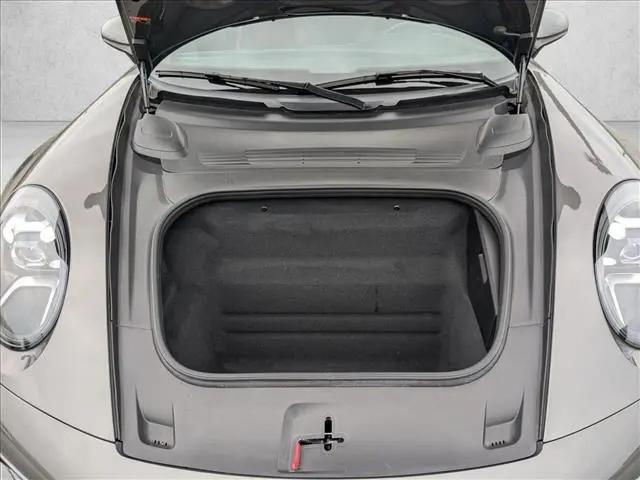 2021 Porsche 911 Carrera Cabriolet