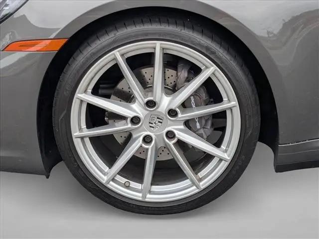 2021 Porsche 911 Carrera Cabriolet
