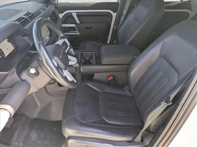 2022 Land Rover Defender 110 X-Dynamic SE