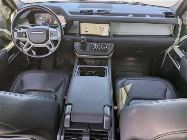 2022 Land Rover Defender 110 X-Dynamic SE