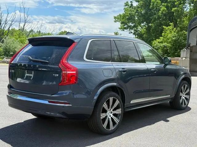 2025 Volvo XC90 Plug-In Hybrid Plus