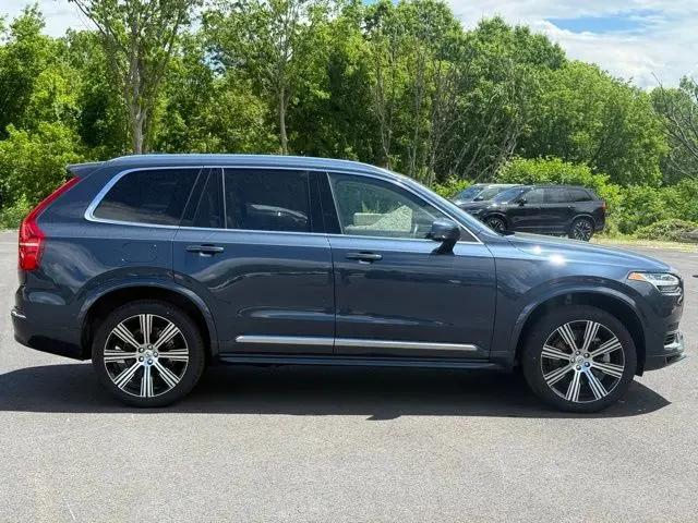 2025 Volvo XC90 Plug-In Hybrid Plus