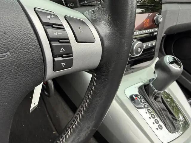 2007 Saturn Sky Base