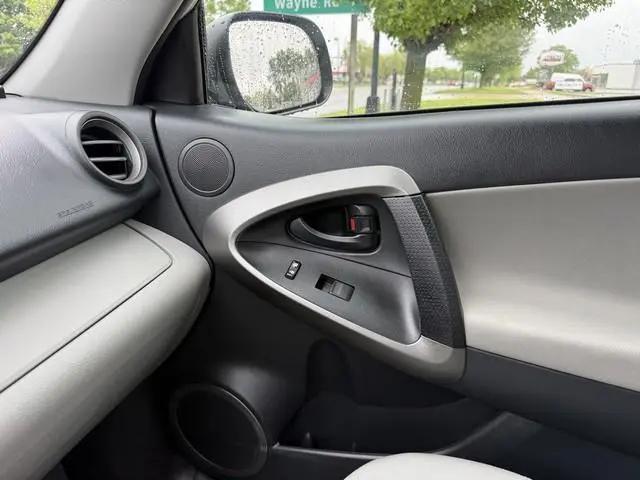 2010 Toyota RAV4 Base