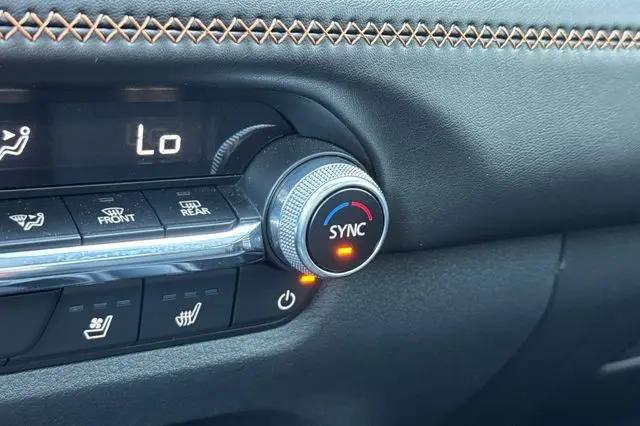 2025 Mazda CX-50 Hybrid Premium Plus Package